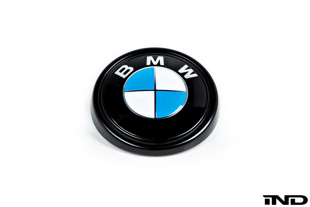 IND Painted BMW Roundel - E70 X5M
