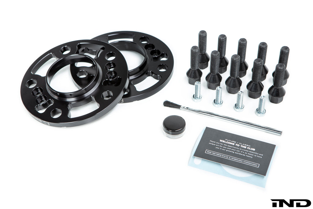 Future Classic Wheel Spacer Kit - BMW 5x120 12mm Lug