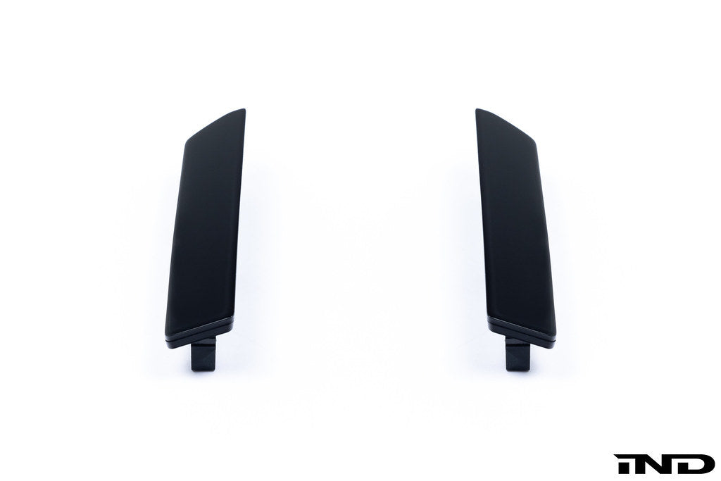 IND Painted Gloss Black Rear Reflector Set - G87 M2