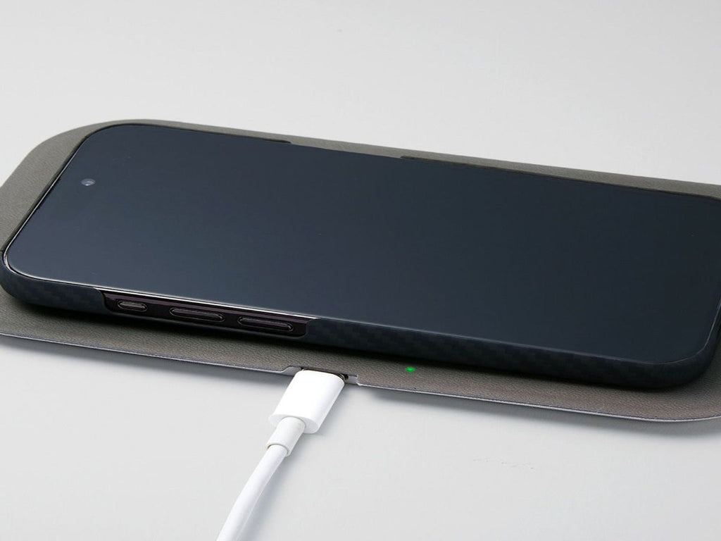 DËFF Ultra Slim & Lite Case DURO for iPhone 15