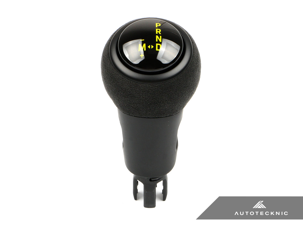 AutoTecknic GT4-Inspired Shift Knob - Porsche Macan 95B 2015-2024