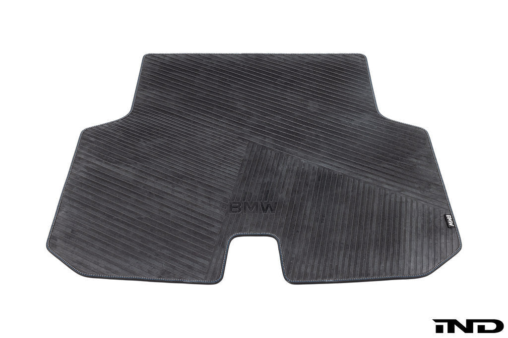 Genuine BMW Reversible Carpet & Rubber Trunk Mat Cargo Liner - G99 M5 Touring