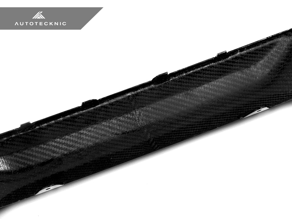 AutoTecknic Dry Carbon Performante Rear Diffuser - G05 X5