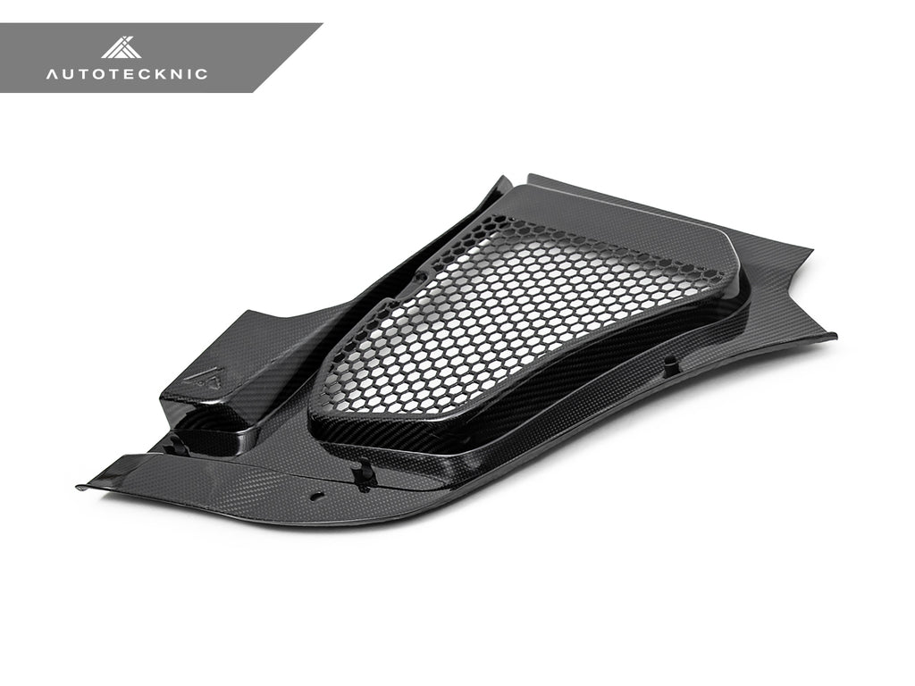AutoTecknic Dry Carbon Engine Cowl Panel Trim Set - G90/ G99 M5