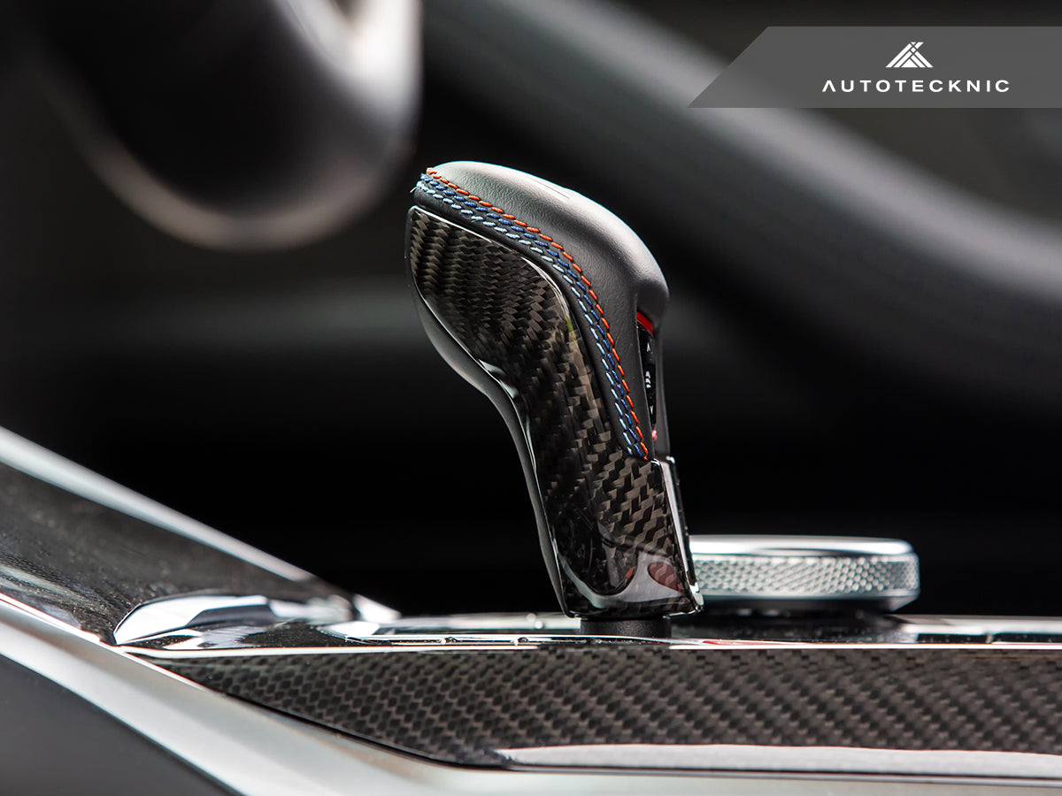 gear knob cover AutoTecknic Dry Carbon Gear Selector Cover - G8X M3/ M4