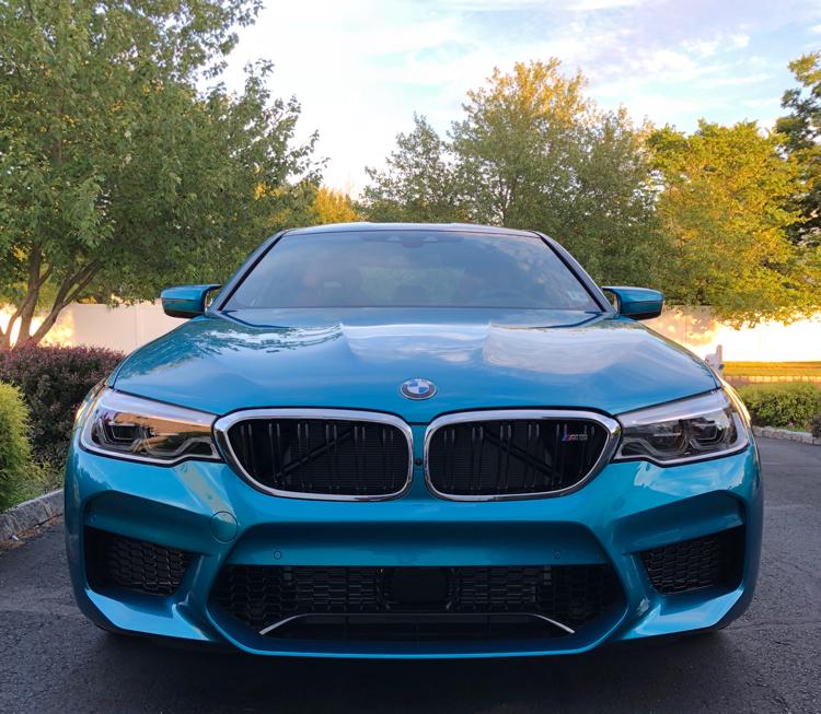 IND Painted Center Grille Trim - F90 M5