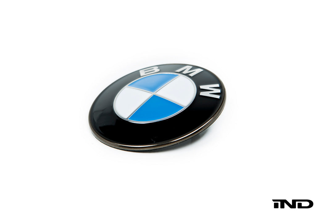 IND Painted BMW Roundel - F91 / F92 / F93 M8