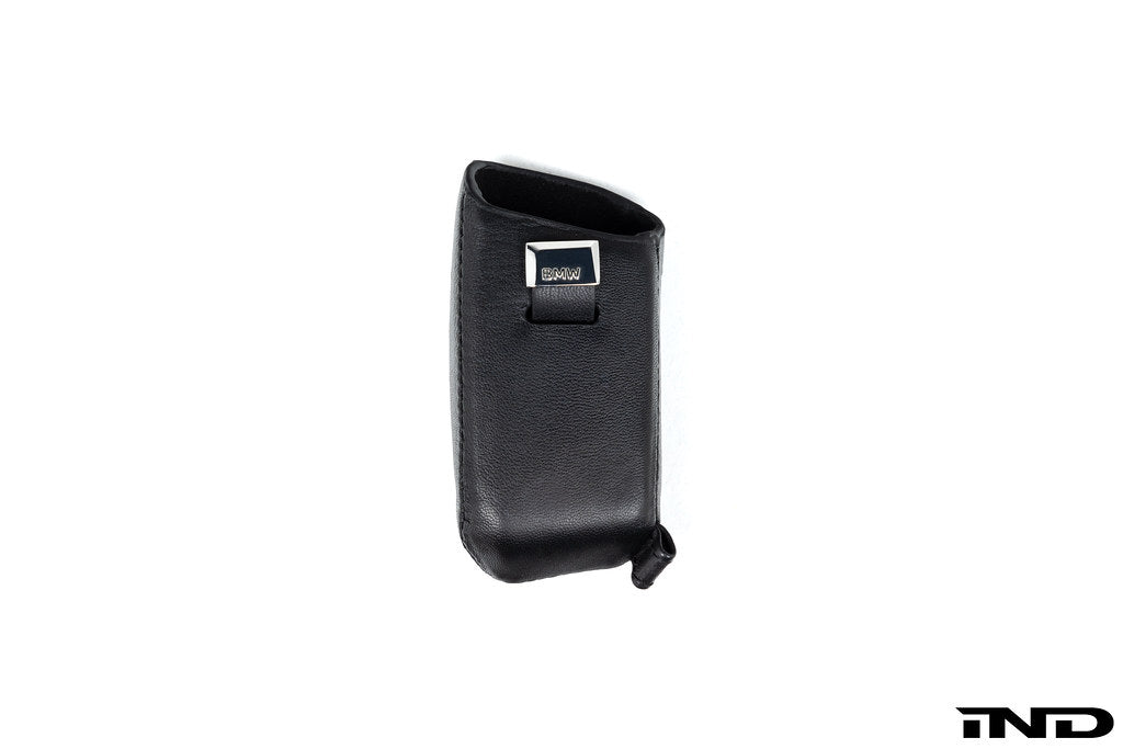 Straight leather car key case – AutoEquation