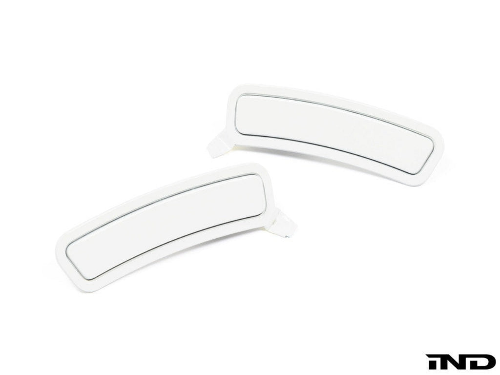 IND Painted Front Reflector Set - G70 7-Series