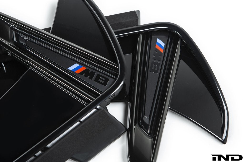 BMW M Performance Shadowline Side Grille Set - F92 M8