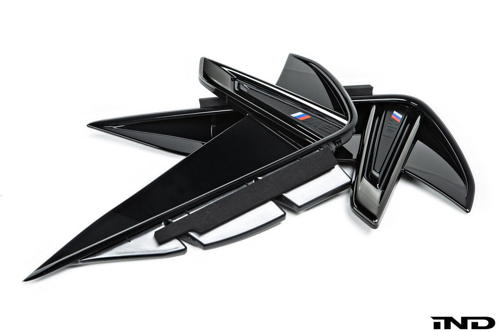 BMW M Performance Shadowline Side Grille Set - F92 M8