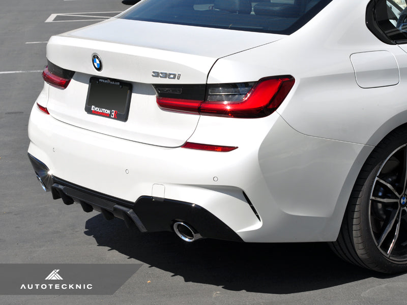 AutoTecknic Dry Carbon Extended-Fin Competition Rear Diffuser - G20 3-Series