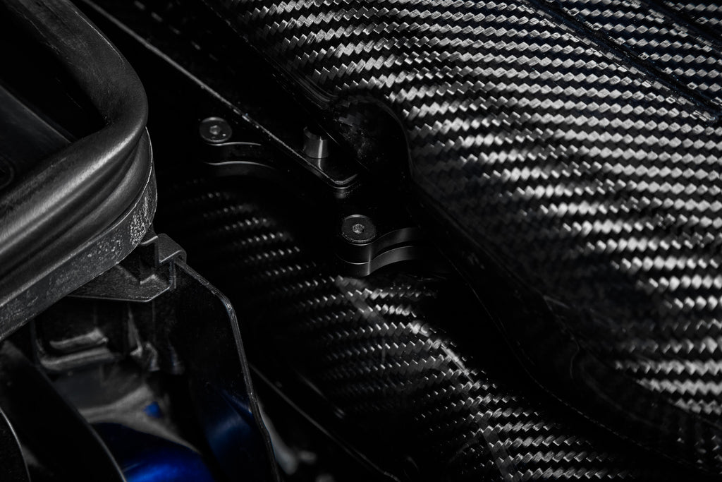 Eventuri V2 Carbon Intake System - Mercedes W205 C63 / C63S AMG
