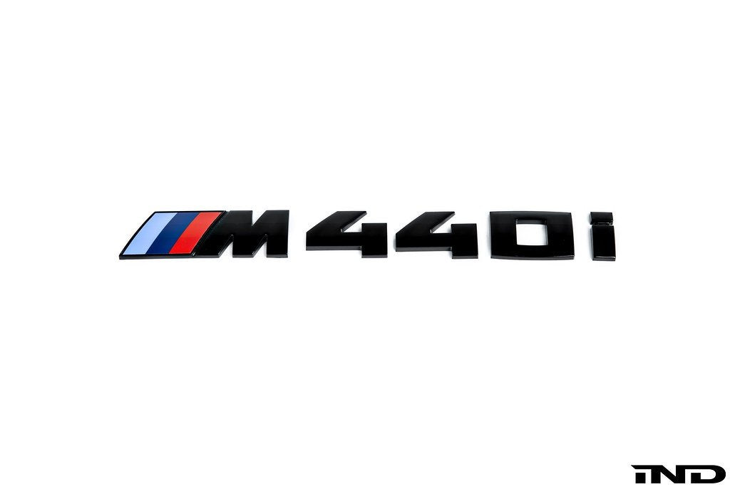 BMW Gloss Black Trunk Emblem - G22 M440I