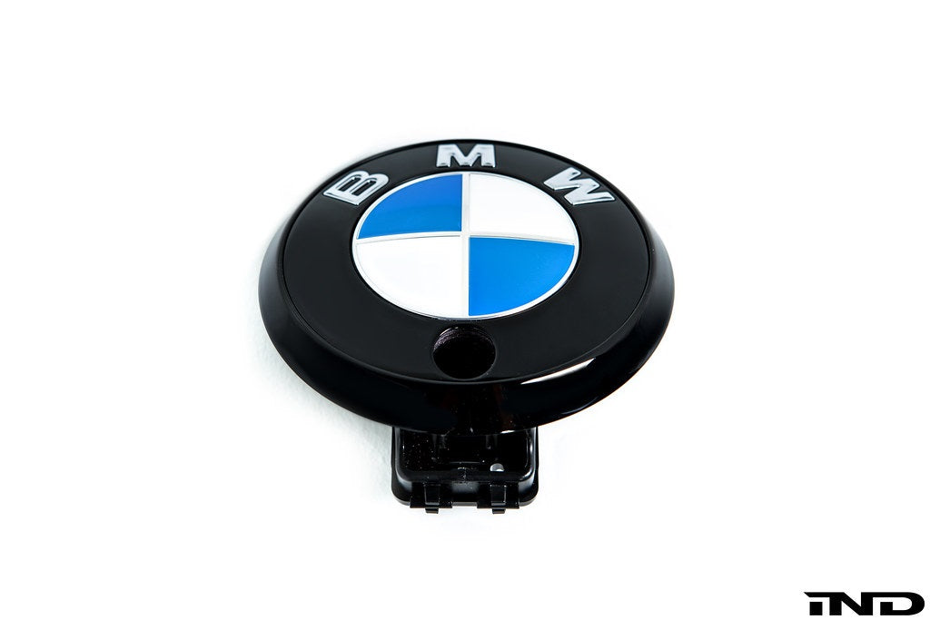 IND Carbon BMW Roundel - G82 / G83 M4