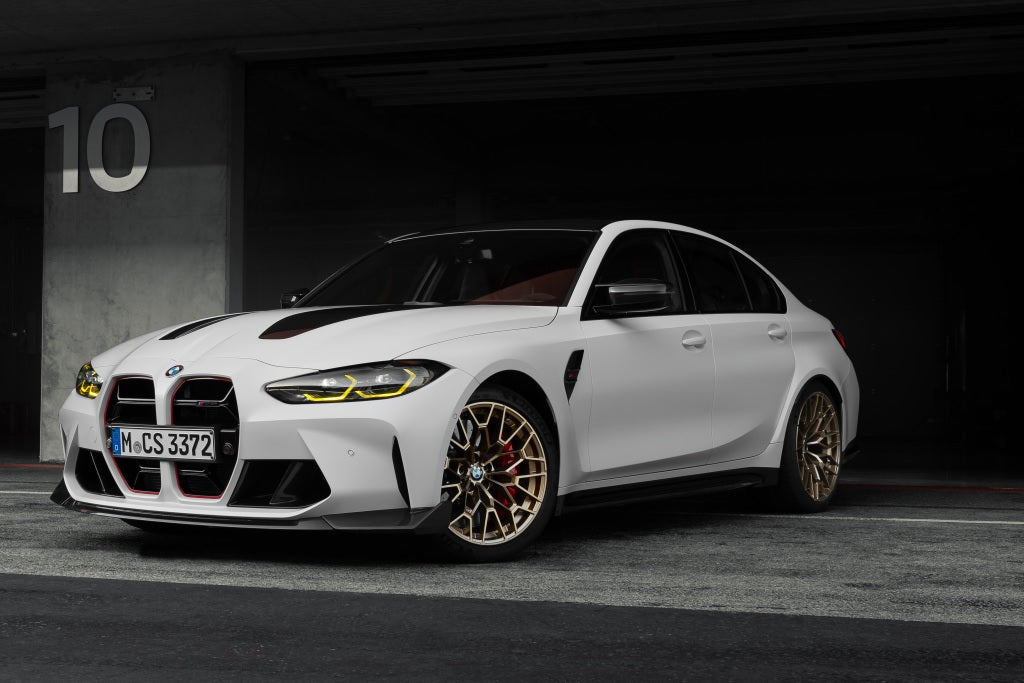 Genuine BMW CS/CSL Style 827M Gold Staggered Wheel Set - G8X - Side View