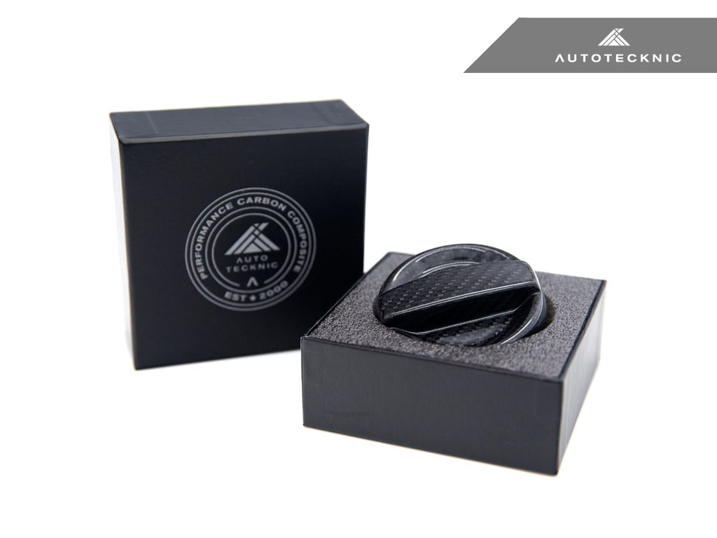 AutoTecknic Dry Carbon Competition Oil Cap Cover - G22 4-Series