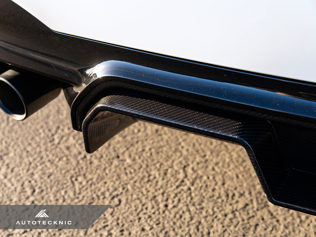 AutoTecknic Dry Carbon Competition Sport Rear Diffuser - F90 M5