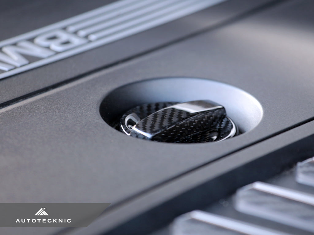 AutoTecknic Dry Carbon Competition Oil Cap Cover - G22 4-Series