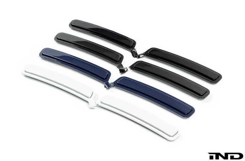 IND Painted Front Reflector Set - G01 X3