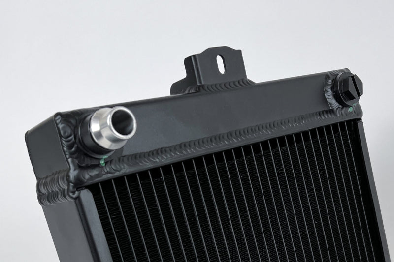 CSF BMW F8X M3/M4/M2C Auxiliary Radiators w/ Rock Guards Sold Individually - Fits Left and Right