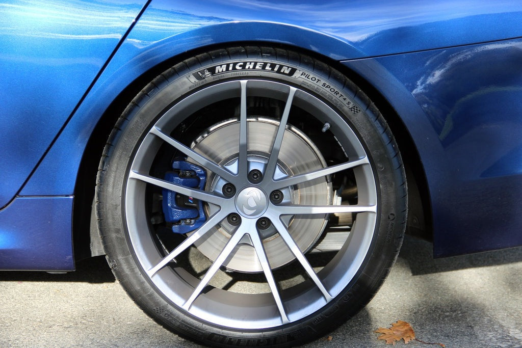 Dinan Lowering Spring Set - G30 M550I
