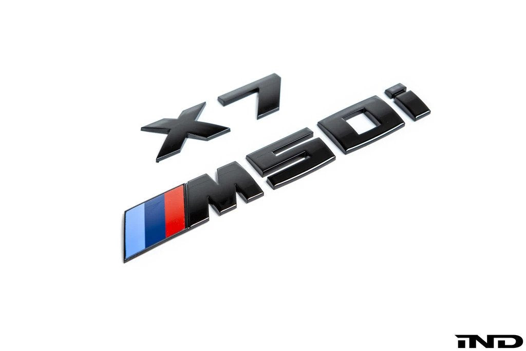 IND Painted Trunk Emblem - G07 X7 M50I